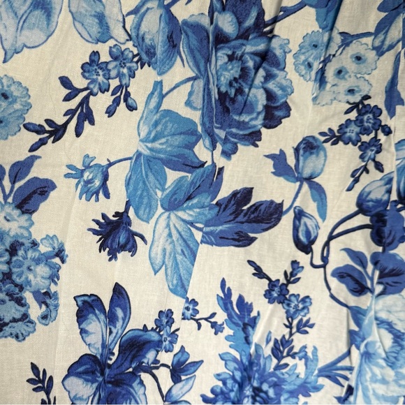 Blue and White Floral H&M Linen Blend Midi Dress. Size XL. - Picture 4 of 8